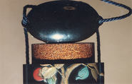 Case (Inrō) with Design of Monkeys Trying to get Persimmons with Stick (obverse); Hawk in Persimmon Tree (reverse), Hanabusa Itchō (Japanese, 1652–1724), Lacquer, roiro, gold, silver, brown and red hiramakie, various inlay; Interior: nashiji and fundame, Japan