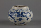 Water pot with dragon, Porcelain painted in underglaze cobalt blue (Jingdezhen ware), China