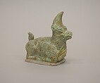 Recumbent mythical beast, Stoneware with green glaze, China