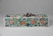 Box for Perfume (?), Porcelain painted in famille noire enamels, China