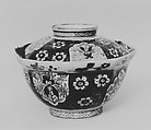 Covered bowl, Porcelain decorated with enamels (Arita ware, Imari type), Japan