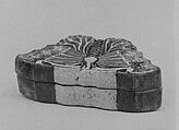 Covered incense box, Faience decorated in colored enamels, Japan