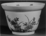 Cup, Porcelain painted in overglaze polychrome enamels (Arita ware, Kakiemon type), Japan