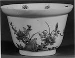 Cup, Porcelain painted in overglaze polychrome enamels (Arita ware, Kakiemon type), Japan