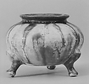 Tripod jar, Earthenware with colored glaze, China