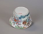 Cup with narrative scene from the “Legend of the White Snake”, Porcelain painted in overglaze polychrome enamels (Jingdezhen ware), China