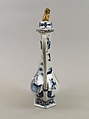 Covered ewer with figures in a garden, Pocelain painted in underglaze cobalt blue (Jingdezhen ware), China