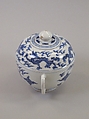 Covered bowl with dragons, Porcelain painted in underglaze cobalt blue (Jingdezhen ware), China