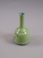 Vase, Porcelain painted in overglaze enamels, with engraved decoration, China