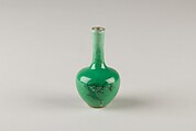 Vase, Porcelain painted with black under a green glaze, China