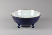 Three-footed bowl, Porcelain painted in gilt over blue glaze (Jingdezhen ware), China