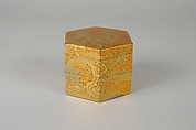 Two-Tiered Incense Box, Takamakie, hiramakie, nashiji, red lacquer, red powder for crane's head, Japan