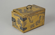 Small Chest, Gold, silver hiramaki-e, takamaki-e, cut-out gold foil application on gold ground, Japan