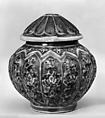 Covered jar with floral pattern, Porcelain painted in overglaze polychrome enamels (Bencharong ware for Thai market ), China