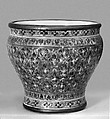 Jar with floral pattern, Porcelain painted in overglaze polychrome enamels (Bencharong ware for Thai market ), China