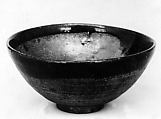 Teabowl, Clay containing small felspathic crystals, covered with a  thin glaze and a second mottled glaze around the rim (Shigaraki ware), Japan