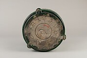 Tripod incense burner with the Eight Trigrams, Stoneware with green glaze, China