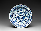 Plate with chrysanthemums and peonies, Porcelain painted with cobalt blue under a transparent glaze (Jingdezhen ware), China