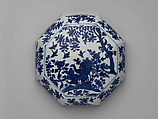 Box with flowers and birds, Porcelain painted with cobalt blue under transparent glaze (Jingdezhen ware), China