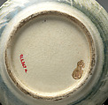Freshwater Jar (Mizusashi), Makuzu Kōzan I (Miyagawa Toranosuke) (Japanese, 1842–1916), Stoneware with polychrome overglaze enamels and gold, wood lid, ivory knob (Makuzu ware), Japan