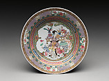 Dish with scene of a woman and children, Porcelain painted with overglaze polychrome enamels and gold (Jingdezhen ware), China