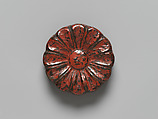 Incense box in shape of a chrysanthemum blossom, Dry lacquer, red over black, Japan