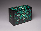 Carved Lacquer Box “Green Flower”, Matsumoto Tatsuya (Japanese, born 1961), Wood with green and yellow lacquer, gold maki-e, mother-of-pearl inlay, Japan