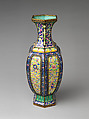 Vase with European women and children | China | Qing dynasty (1644–1911 ...