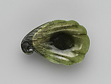 Bowl in shape of a shell, Jade (nephrite), India