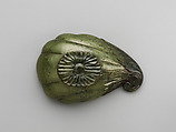Bowl in shape of a shell, Jade (nephrite), India
