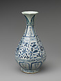 Faceted vase with flowers, Porcelain painted in underglaze cobalt blue (Jingdezhen ware), China