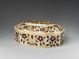 Box with cover, Jade (nephrite) with gold and semiprecious stone inlays, India