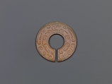 Slit Ring (Jue), Jade (nephrite), China