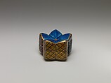 Incense Box (Kōgō) in the Shape of a Plum Blossom, Porcelain with polychrome overglaze enamels and overglaze gold (Kutani ware), Japan