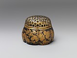 Incense Burner in the Shape of a Melon with Autumn Flowers and Grasses, Lacquer with sprinkled gold decoration in Kōdaiji style; gilt-bronze cover, Japan