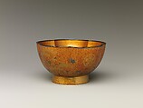 Bowl with with Design of Pine, Bamboo, and Cherry Blossom, Sprinkled gold on lacquer (maki-e), Japan