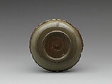 Dish, Stoneware with brushed white slip and copper-green and iron-brown glazes (Utsutsugawa ware), Japan