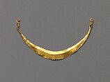 Moon-Shaped Pendant, Gold, Indonesia (Java)