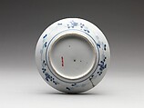 Dish with Heron Design, Porcelain with underglaze blue decoration (Hizen ware, Nabeshima type), Japan