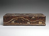 Clothing box decorated with dragons, Lacquer inlaid with mother-of-pearl, tortoiseshell, and ray skin, Korea