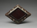Lozenge-Shaped Dish with Garden Scene, Black lacquer with mother-of-pearl inlay and gold and silver foil, China