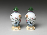 Snuff bottle with flowers and rocks, Painted enamel on glass with nephrite stopper, China