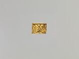 Amulet Case Surmounted by a Ram, Gold, China (Xinjiang Autonomous Region, Central Asia)