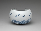 Teapot and Brazier with Design of Birds Flying over Waves, Porcelain with underglaze blue (Hirado ware), Japan