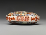 Snuff Bottle with One Hundred Children, Porcelain with overglaze enamel colors, coral stopper, China