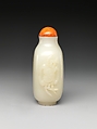 Snuff Bottle with Three Crabs, Nephrite (jade) with coral stopper, China
