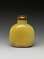 Snuff Bottle, Nephrite (jade) with agate stopper, China