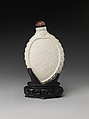 Snuff Bottle in the Shape of a Leaf, White porcelain with pink tourmaline stopper, China