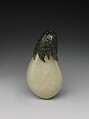 Snuff Bottle in the Shape of an Eggplant, Nephrite (jade), China