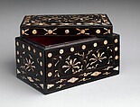 Box decorated with flowers and clouds, Lacquer inlaid with mother-of-pearl, tortoiseshell, and brass wire, Korea